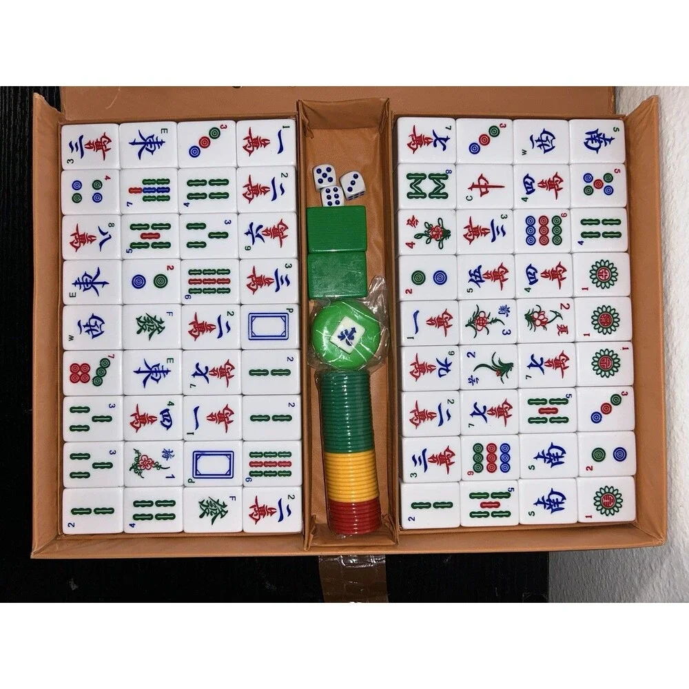 Vtg Chinese Mahjong Game Set 144 Large Tiles White & Green Lucite Tiles Gamble